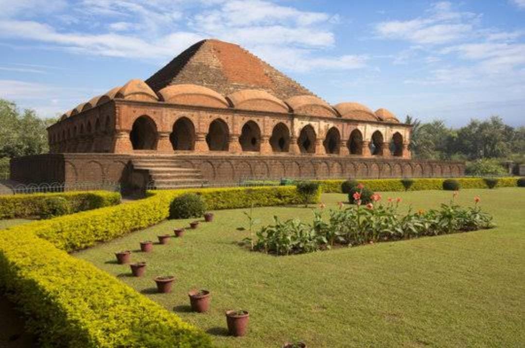 Tour Destination Image