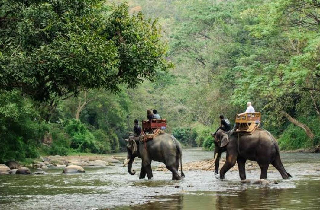 Tour Destination Image